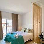 White Sand Apartments Downtown Albufeira